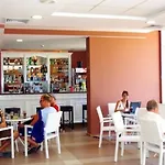 гладиола стар Хотел 4*