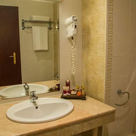 Gladiola 4-star Готель 4*